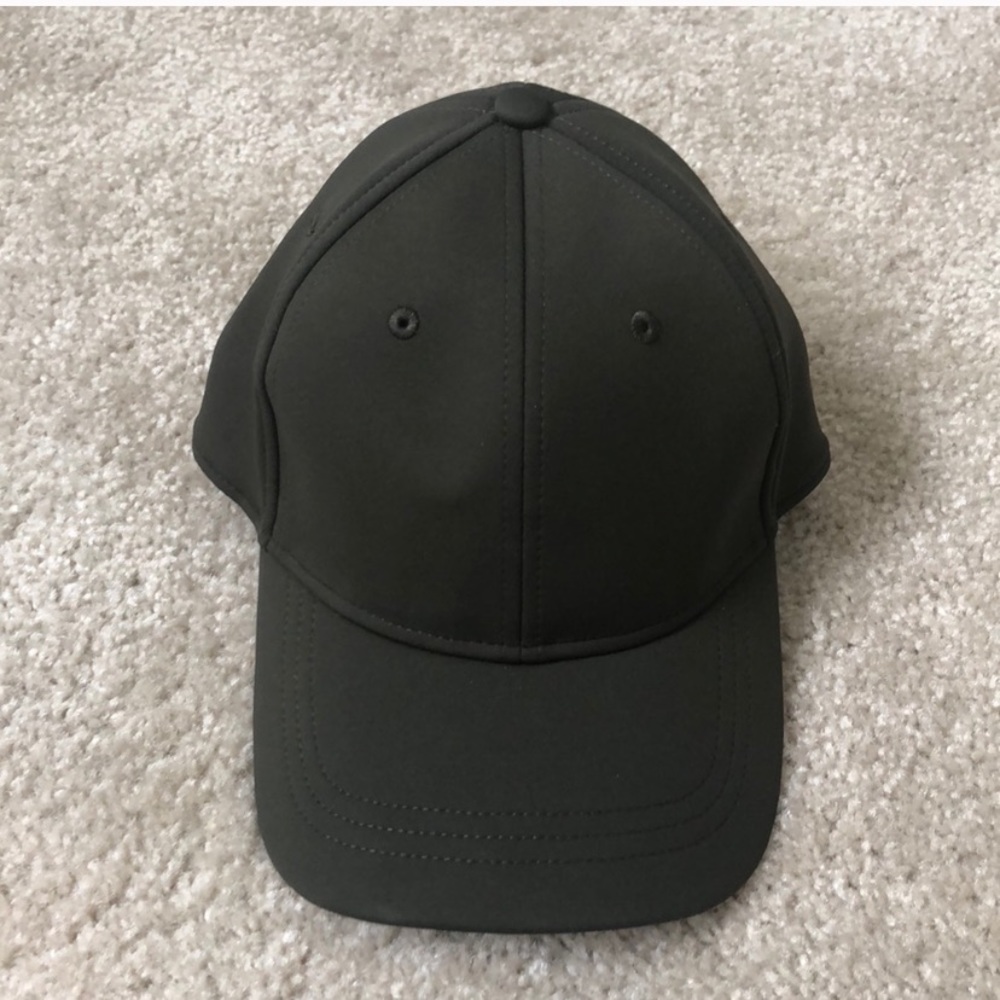 LULULEMON BALLER HAT